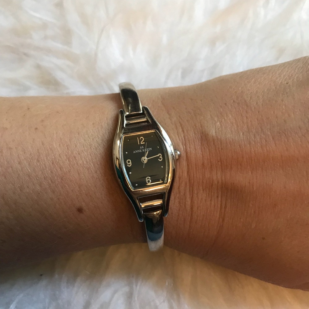 Ladies Anne Klein Watch - Picture 2 of 6